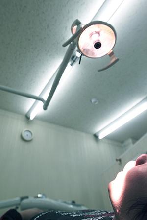 インプラント治療を受けるなら実績があるこの歯医者で
